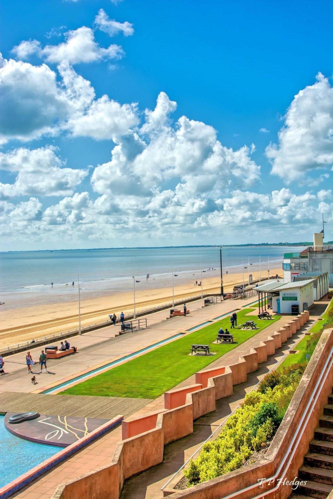 Luxurious Bridlington Villa Sleeps 13 Экстерьер фото